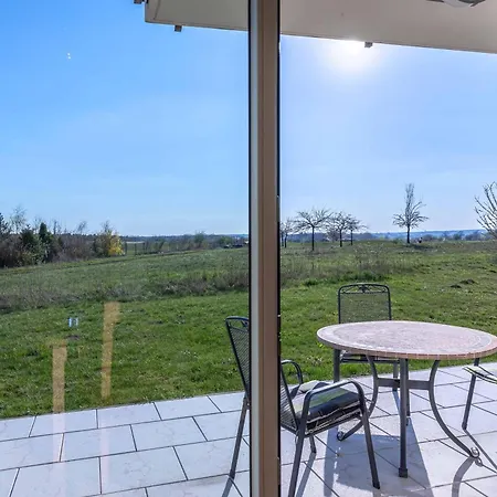 Storchenrast - Mit Kamin & Terrasse Am Fleesensee Appartement Göhren-Lebbin